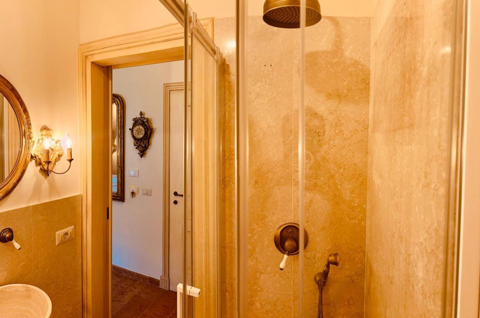 La Casa Di Agartha Bed & Breakfast Bolsena Exterior photo